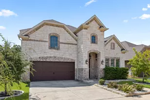 2303 McMullin Dr, Euless, TX 76040 - Photo 2