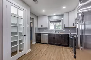 1235 Mill Valley Dr, Plano, TX 75075 - Photo 6