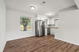 810 S Western Hls Dr, Howe, TX 75459 - Photo 8