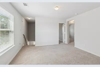 5620 Shore Point Trail, Fort Worth, TX 76119 - Photo 12