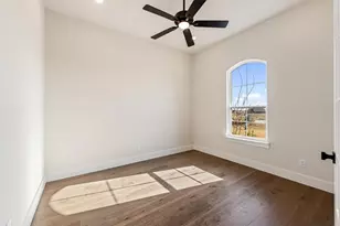 12420 Hornfels Dr, Krum, TX 76249 - Photo 8