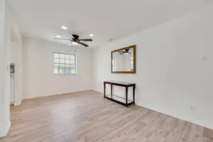 10038 Mesita Dr, Dallas, TX 75217 - Photo 10