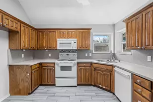 3509 Tommy Hays Dr, Haltom City, TX 76117 - Photo 16