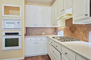 18638 Tall Oak Dr, Dallas, TX 75287 - Photo 10