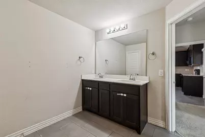 1116 E Hattie Street, Fort Worth, TX 76104 - Photo 18