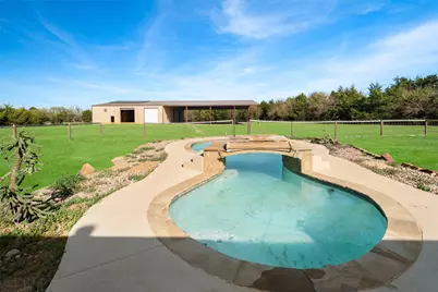 12488 Eastline Road, Trenton, TX 75490 - Photo 10