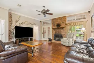 848 Country Ln, McGregor, TX 76657 - Photo 8