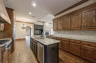 2709 White Dove Dr, Plano, TX 75093 - Photo 6