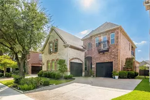 2709 White Dove Dr, Plano, TX 75093 - Photo 2