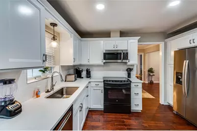 6618 Kenwell Street, Dallas, TX 75209 - Photo 4