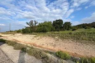 2245 Hidden Vly Rd, Glen Rose, TX 76690 - Photo 4