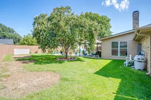 922 Highland Dr, Cleburne, TX 76033 - Photo 40