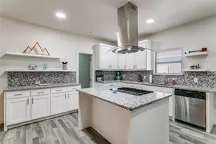 1108 S Morris St, Gainesville, TX 76240 - Photo 10