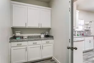 1108 S Morris St, Gainesville, TX 76240 - Photo 20