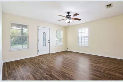 315 1/2 N Carr Avenue, Sherman, TX 75090 - Photo 8