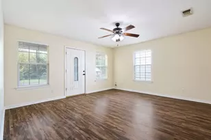 315 1/2 N Carr Ave, Sherman, TX 75090 - Photo 8