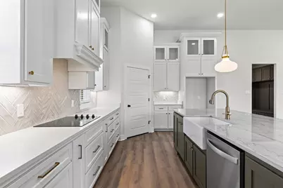 1901 Angelus Street, Waco, TX 76712 - Photo 18