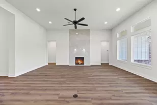 1901 Angelus St, Waco, TX 76712 - Photo 8