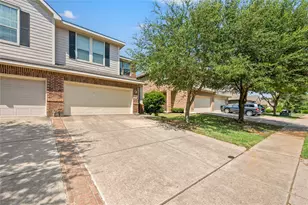 1415 Ravenwood Dr, Mansfield, TX 76063 - Photo 4