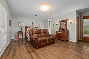 4017 Hildring Dr E, Fort Worth, TX 76109 - Photo 20