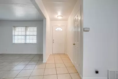 6712 Yosemite Drive, Fort Worth, TX 76112 - Photo 2