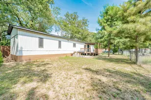 111 Pecos Dr, Mabank, TX 75156 - Photo 2