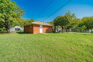 909 E 9th St, Kemp, TX 75143 - Photo 22