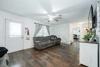 909 E 9th Street, Kemp, TX 75143 - Photo 4