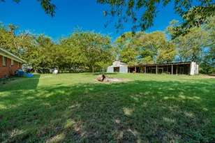 909 E 9th St, Kemp, TX 75143 - Photo 24