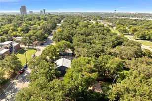 2711 N Locust St, Denton, TX 76209 - Photo 20