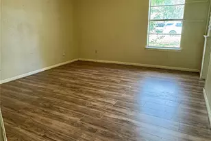 708 Meadow Ln, Mexia, TX 76667 - Photo 8