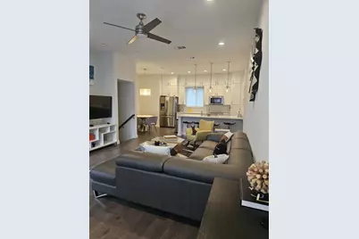 6004 Hudson Street #104, Dallas, TX 75206 - Photo 4