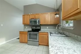 7208 Stonegate Dr, Benbrook, TX 76126 - Photo 8