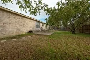 7208 Stonegate Dr, Benbrook, TX 76126 - Photo 16