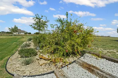 2045 Eagles Ridge Drive, Weatherford, TX 76087 - Photo 34