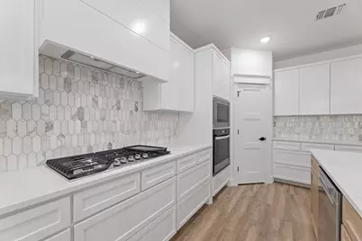 4713 South Drive, Fort Worth, TX 76109 - Photo 14