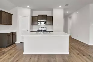 220 Greenshade Ln, Caddo Mills, TX 75135 - Photo 4