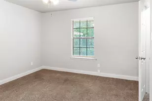 1140 Stoney Creek Dr, Cedar Hill, TX 75104 - Photo 22