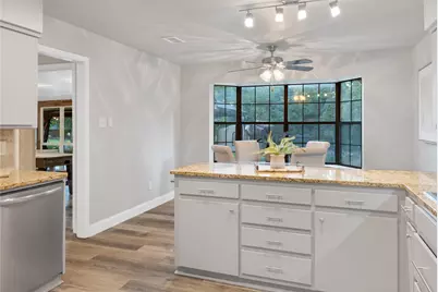 1140 Stoney Creek Drive, Cedar Hill, TX 75104 - Photo 12