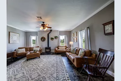 4983 Applegate Road, Bowie, TX 76230 - Photo 16