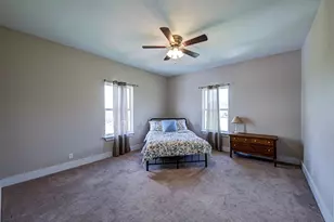 4983 Applegate Rd, Bowie, TX 76230 - Photo 26