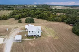 4983 Applegate Rd, Bowie, TX 76230 - Photo 38