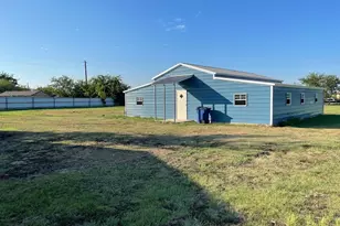 18648 Doubletree Dr, Justin, TX 76247 - Photo 24