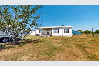 18648 Doubletree Drive, Justin, TX 76247 - Photo 2