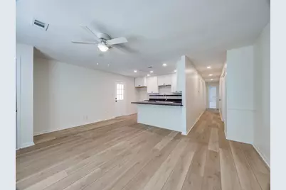 1721 W Walker Street, Denison, TX 75020 - Photo 6