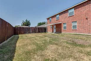 1920 Riverchase Ln, Fort Worth, TX 76247 - Photo 24