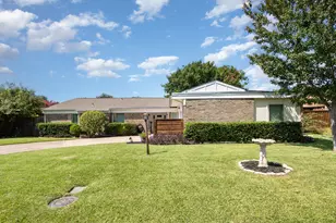 15515 Leavalley Cir, Dallas, TX 75248 - Photo 2