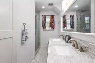 15515 Leavalley Cir, Dallas, TX 75248 - Photo 34