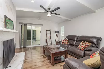 15515 Leavalley Circle, Dallas, TX 75248 - Photo 10