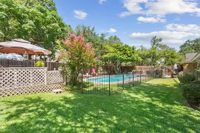 9914 Ramblewood Drive, Woodway, TX 76712 - Photo 40